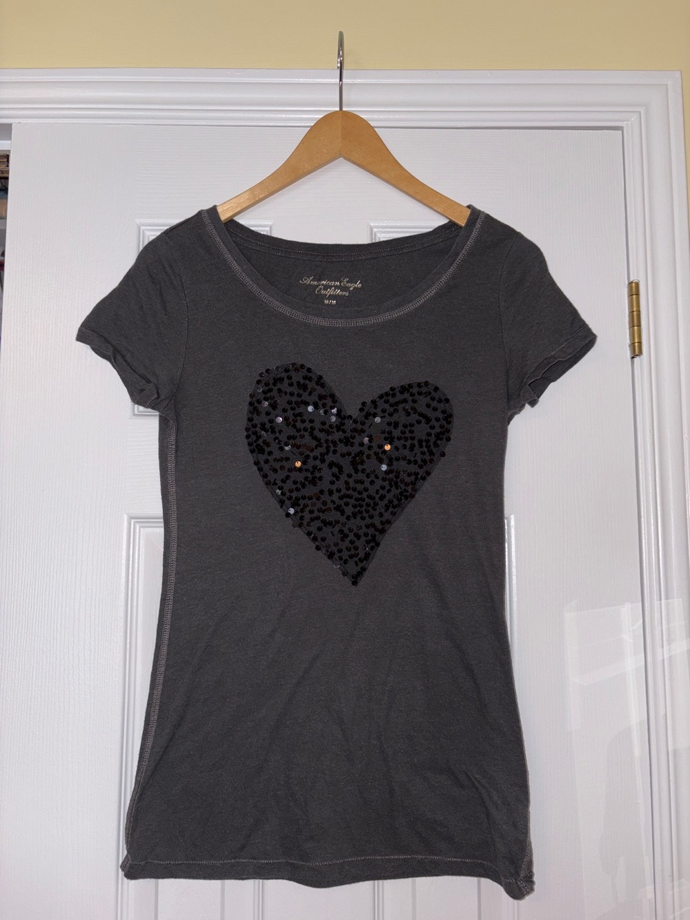 American Eagle Outfitters Charcoal Short-Sleeve Tee with Black Sequin Heart